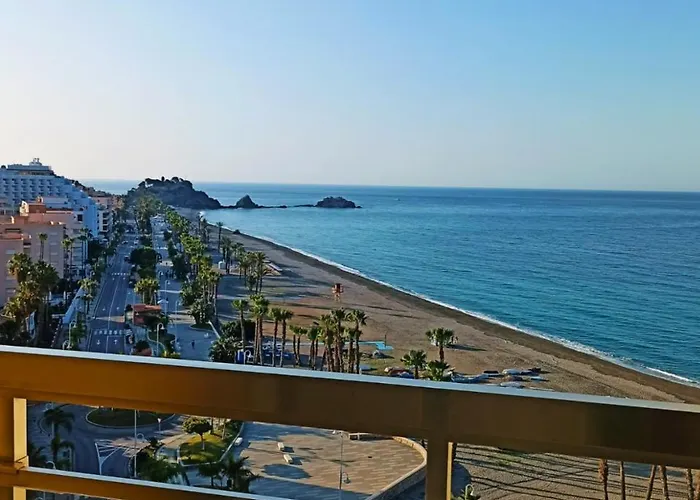 Apartahotel Chinasol Con Parking Y Desayuno